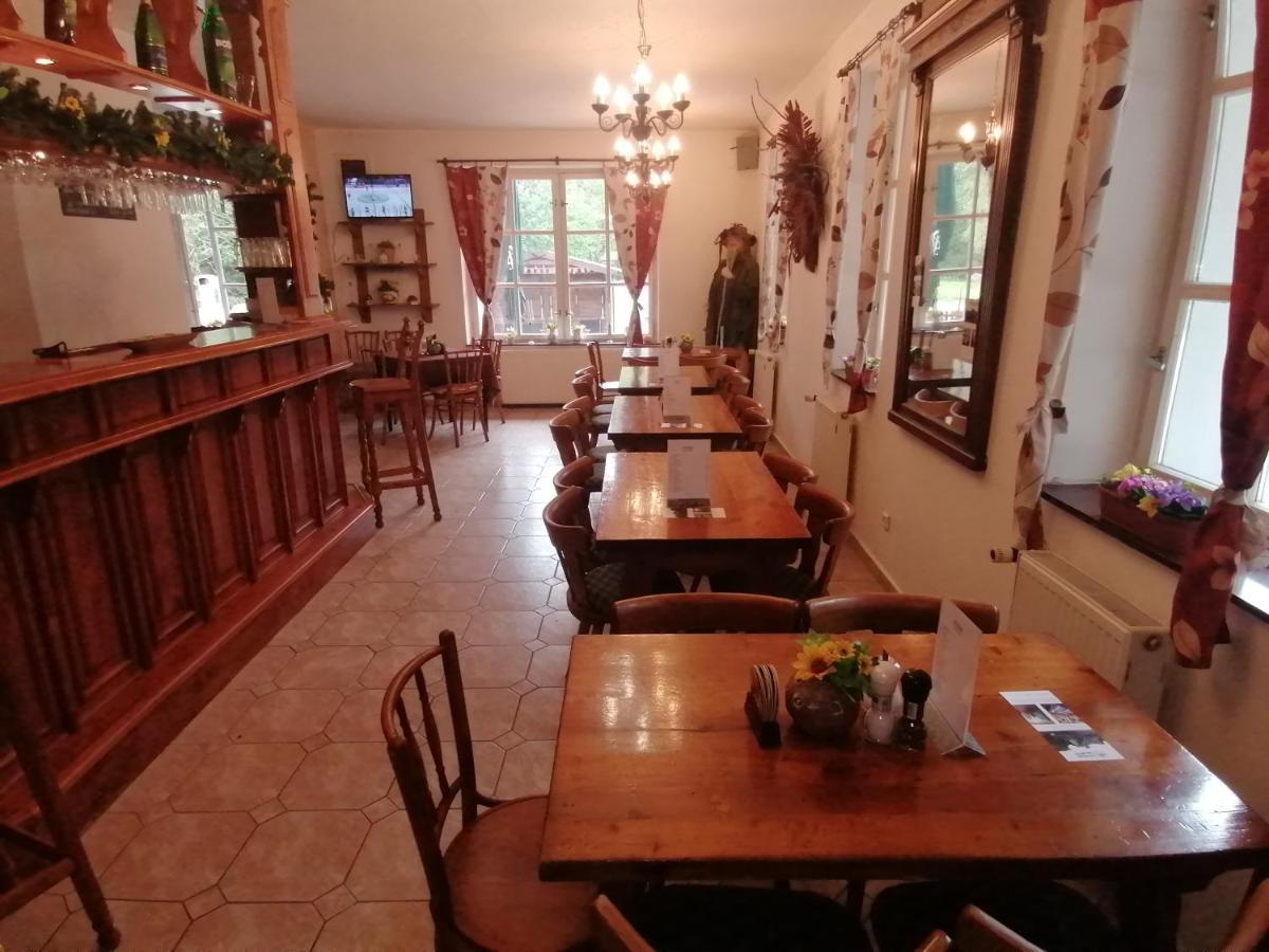 Hotylek Na Myte Hotel Harrachov Ngoại thất bức ảnh