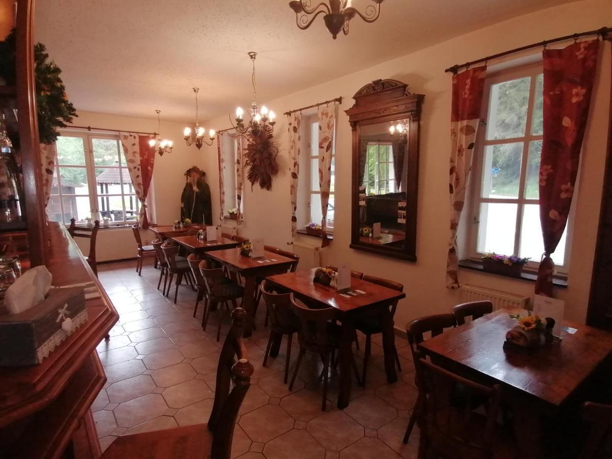 Hotylek Na Myte Hotel Harrachov Ngoại thất bức ảnh