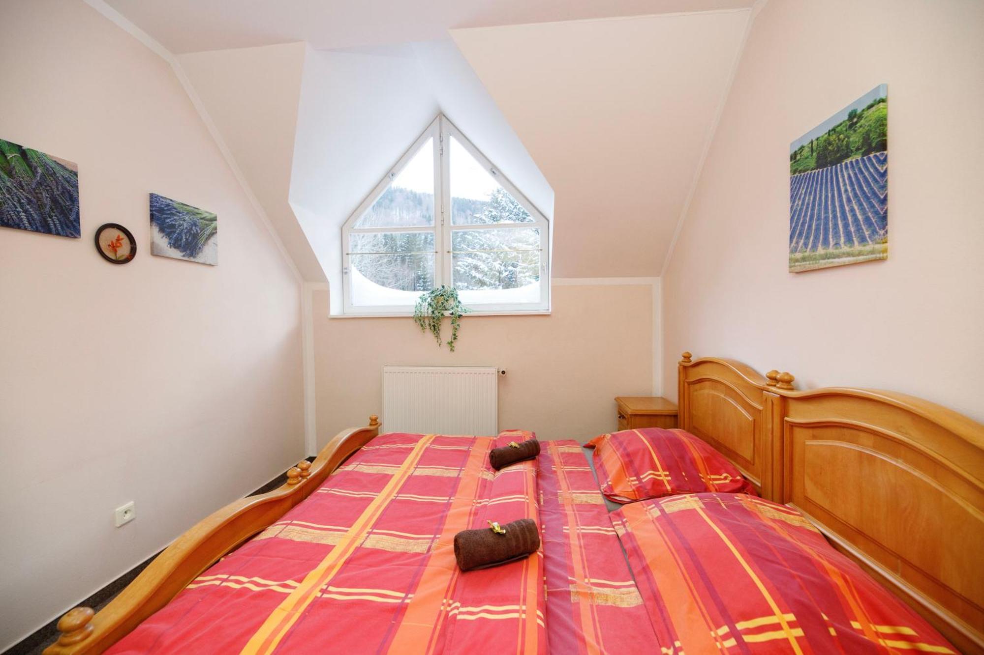 Hotylek Na Myte Hotel Harrachov Ngoại thất bức ảnh