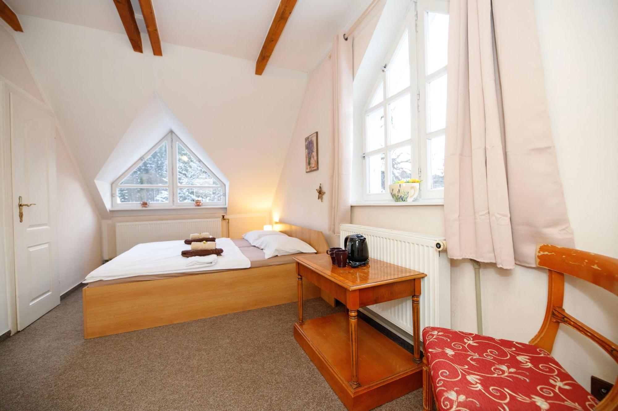 Hotylek Na Myte Hotel Harrachov Ngoại thất bức ảnh